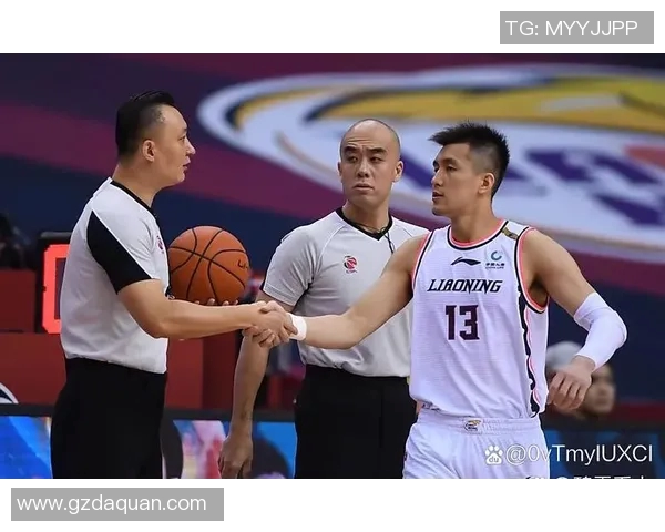 辽宁男篮总经理宣布球队战术调整,备战新赛季夺冠渐行渐近 辽宁男篮总经理宣布球队战术调整,备战新赛季夺冠渐行渐近