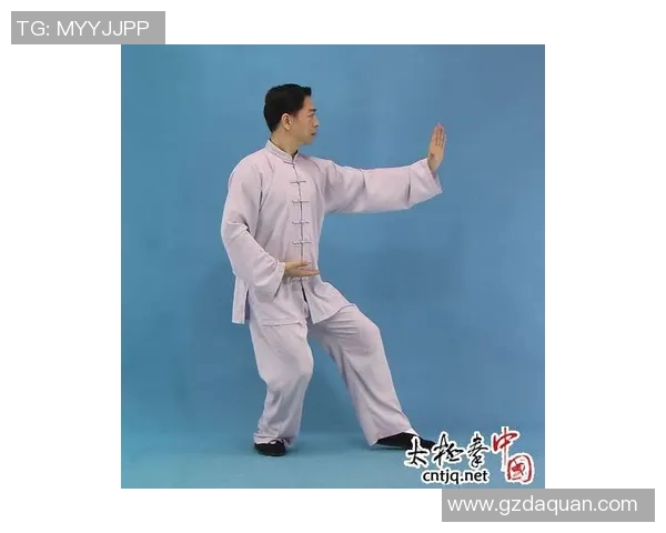 秋冬季太极服的选购指南与搭配技巧助你优雅练习太极