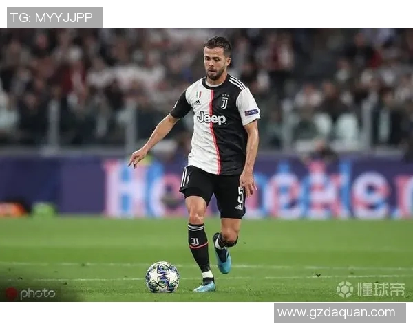 皮亚尼奇出色表现助意大利国家队力克瑞士夺得胜利