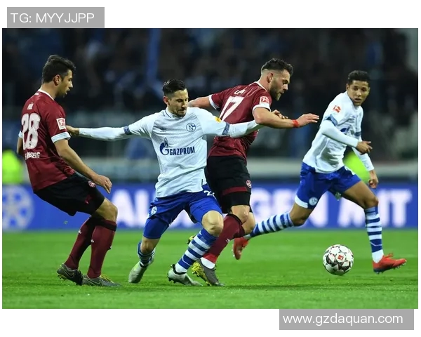 沙尔克04主场大胜，德甲保级前景明朗