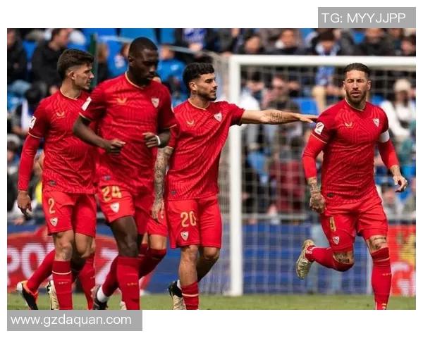 塞维利亚在西甲排名升至前三，球队士气高涨