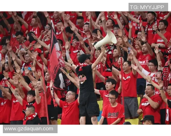 球迷团队策划创意助威活动，打造全新球迷文化