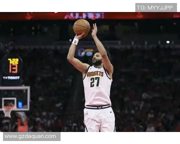 约翰-埃格伯努在CBA季后赛中展现出强大的统治力