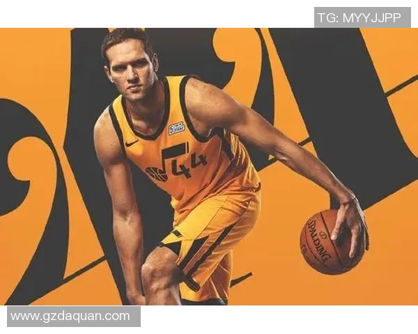 火箭巴里-布朗调整发挥，助球队实现逆袭胜利