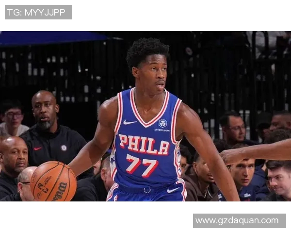 黄蜂队新秀荣获西部月最佳新秀荣誉，展现非凡个人实力